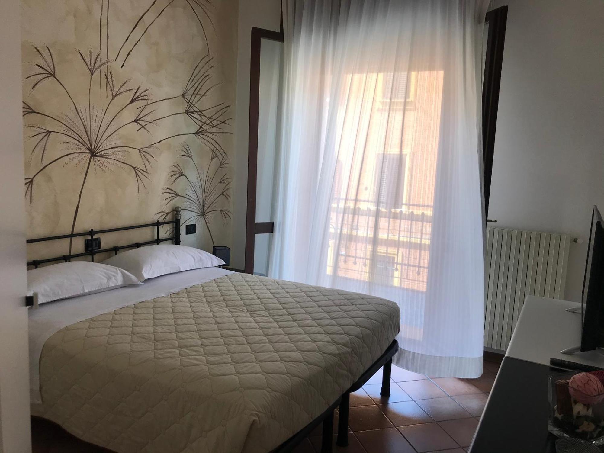 Int 12 - Appartamento Dei Gerani By Residence San Luca โบโลญญา ภายนอก รูปภาพ